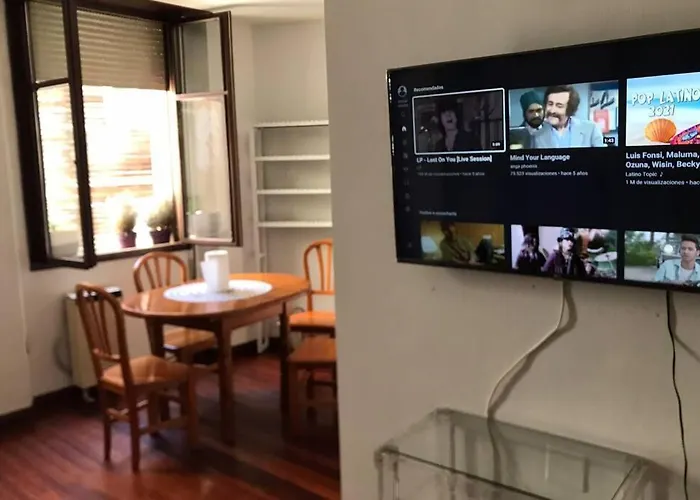 En Pleno Centro Catedral 1d Appartamento Oviedo